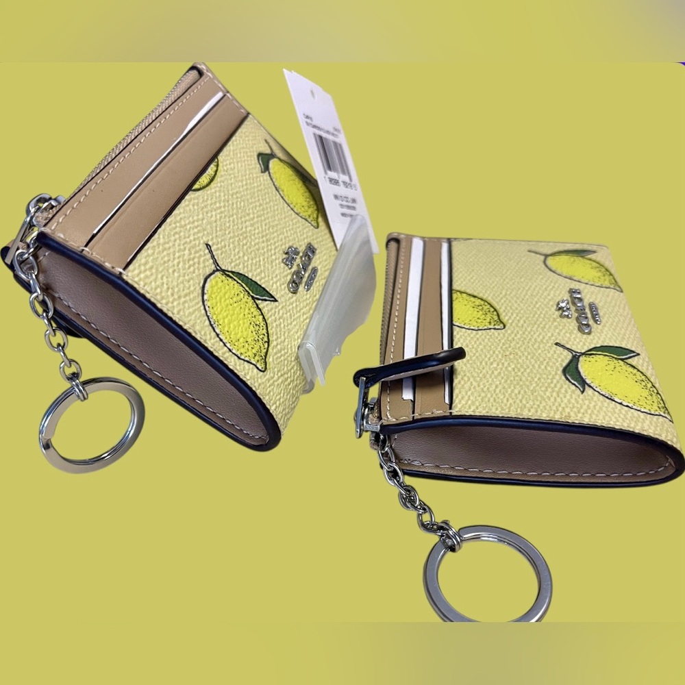 Coach NWT Card Holder/Keychain Zip Top, Coated Canvas/Leather Trim Lemon Print - Picture 4 of 11